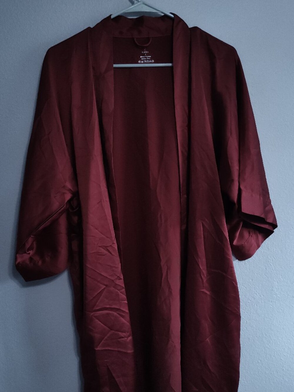 Sioro kimono style satin soft robe size S burgundy dark red with belt